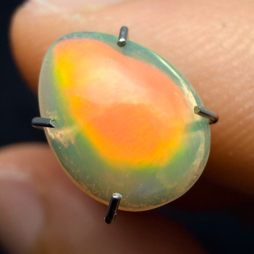 Ethiopian opal cabochon 26 - cabochon, 1.26